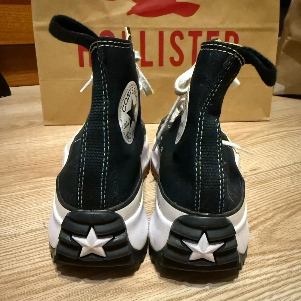 Black and White Converse High-Top Run Star Hike Sneakers- Like New - Picture 6 of 13